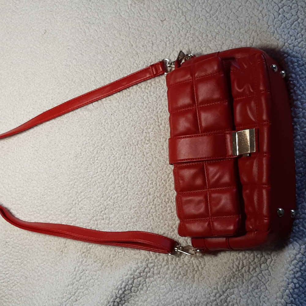 Quilted Crossbofy